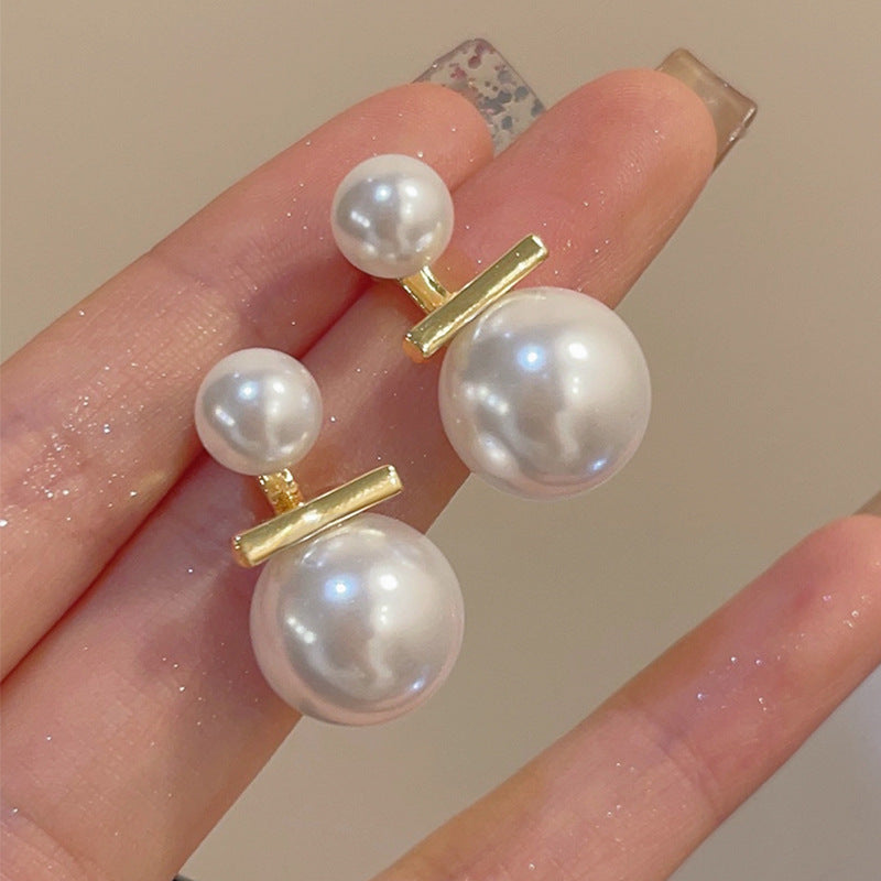 Silver Needle Luxury Minority Pearl Earrings